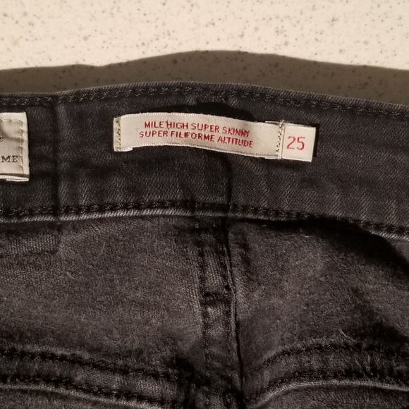 COPY - Levi Mile High Super Skinny Jean's - Picture 7 of 7
